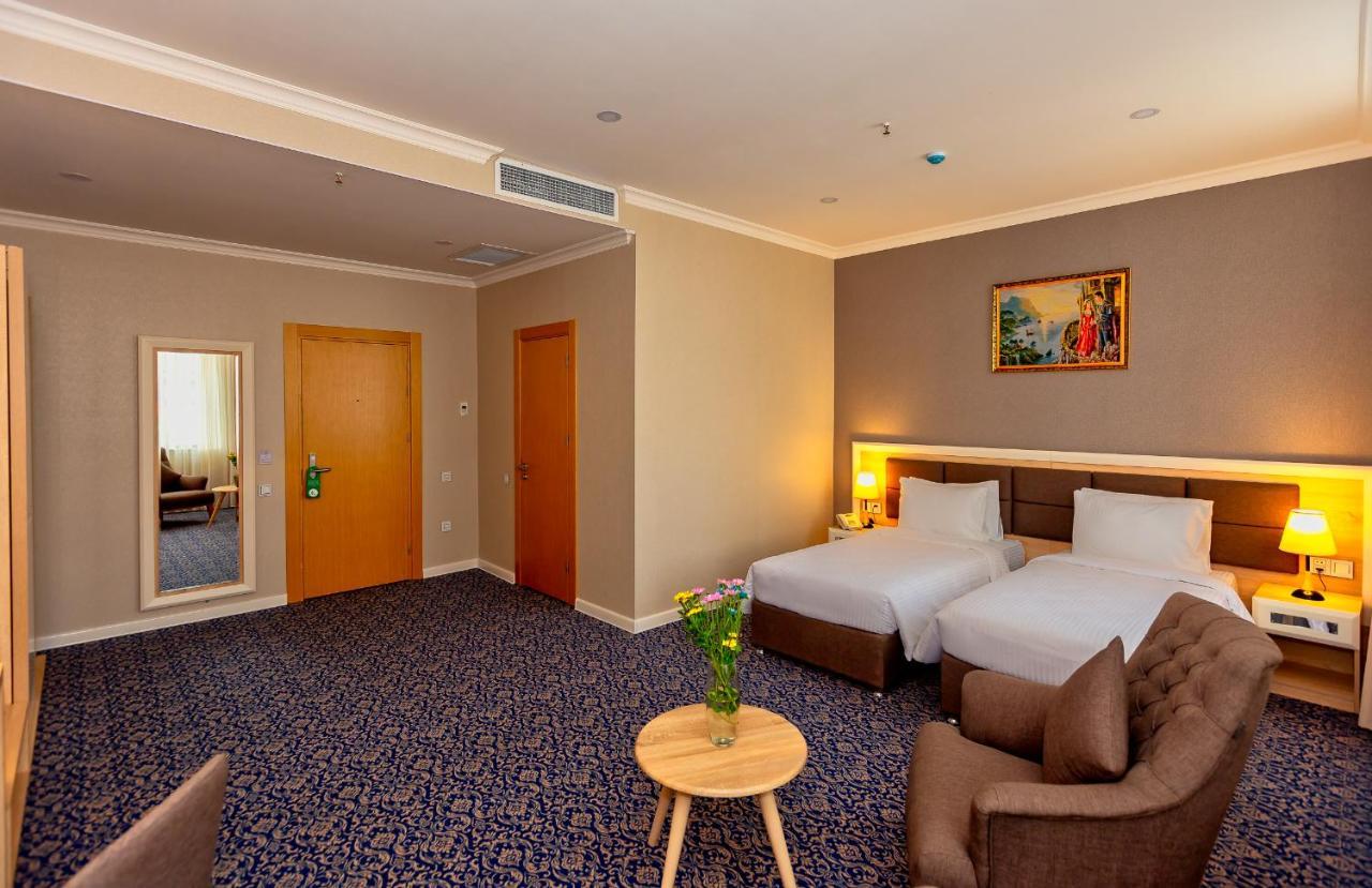 Golden City Hotel باكو المظهر الخارجي الصورة