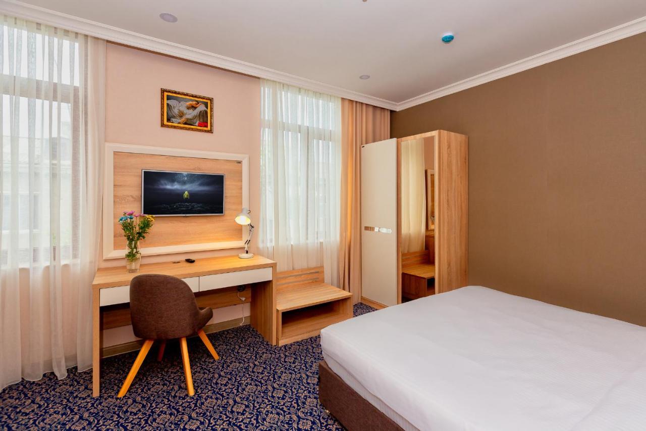 Golden City Hotel باكو المظهر الخارجي الصورة